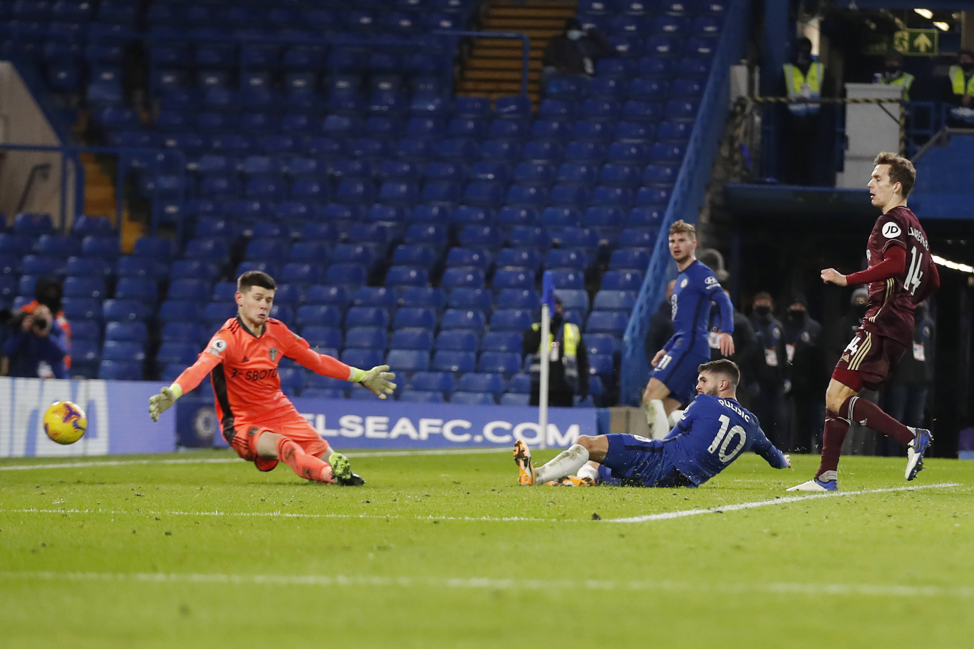 不断崭露头 不断崭露头